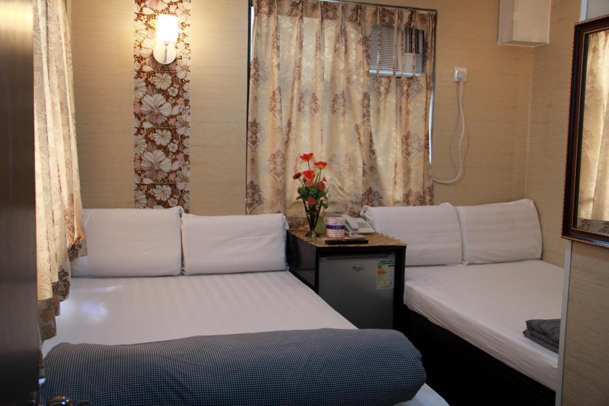 Russian Hostel Hong Kong Room photo